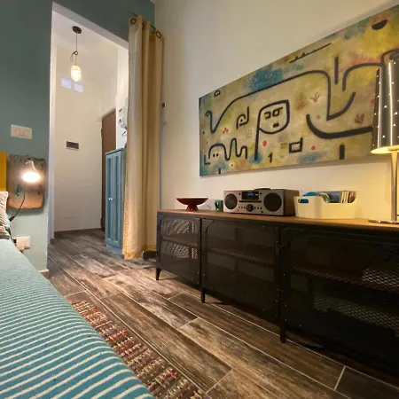 Homes In Genoa - Petit Nid Apartamento